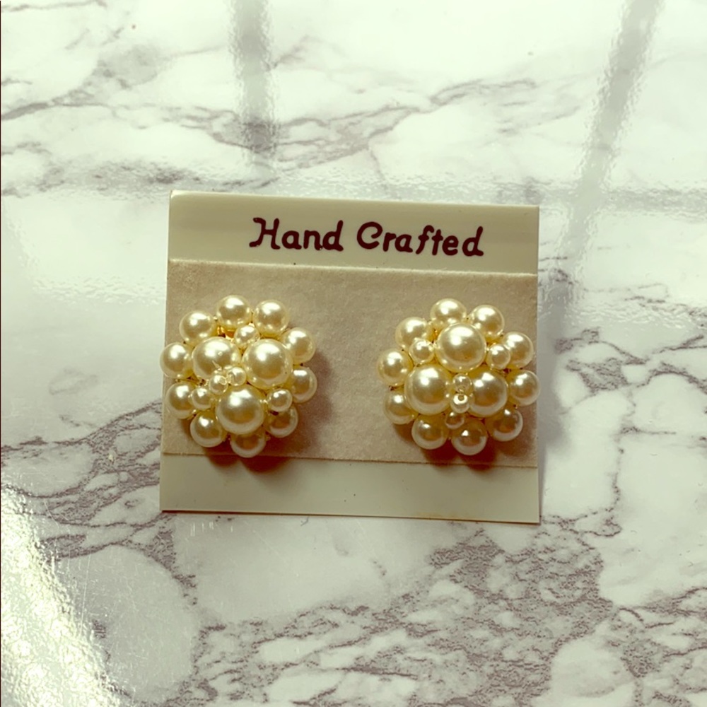 Vintage Pearl Cluster Earring